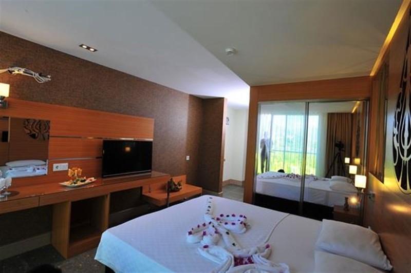 Akropol 3* Alanya