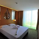 Akropol Hotel